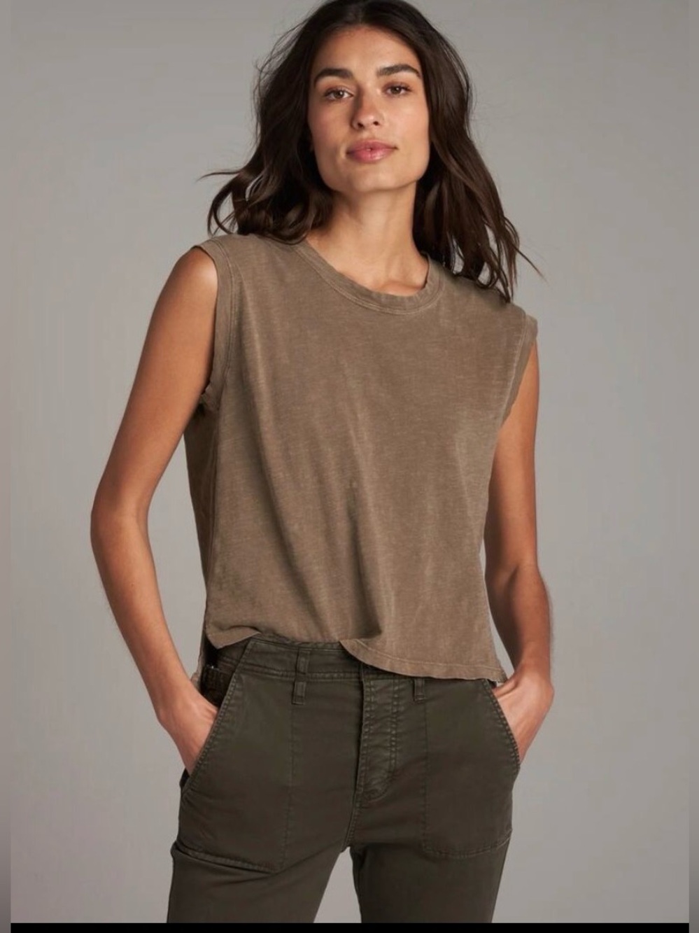Rowan Women's Savannah Slub Cotton
Tank Top Shirt in Harvest
Medium 
EUC
Worn 1x